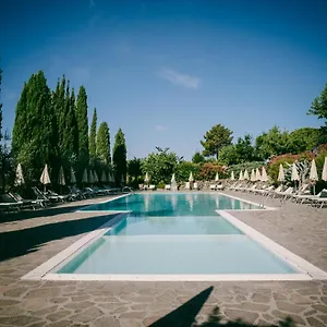Aparthotel La Piazza Di San Donato